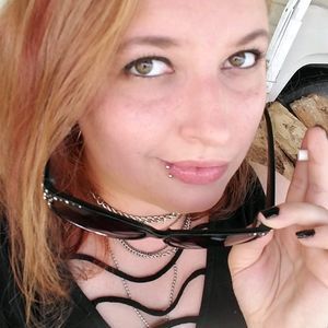 Meet your Posher, Mackenzie